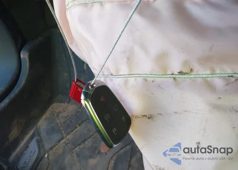 2025 Chevrolet Malibu Fwd 2Lt из США, поврежденный, VIN 1G1ZE5ST1SF126504